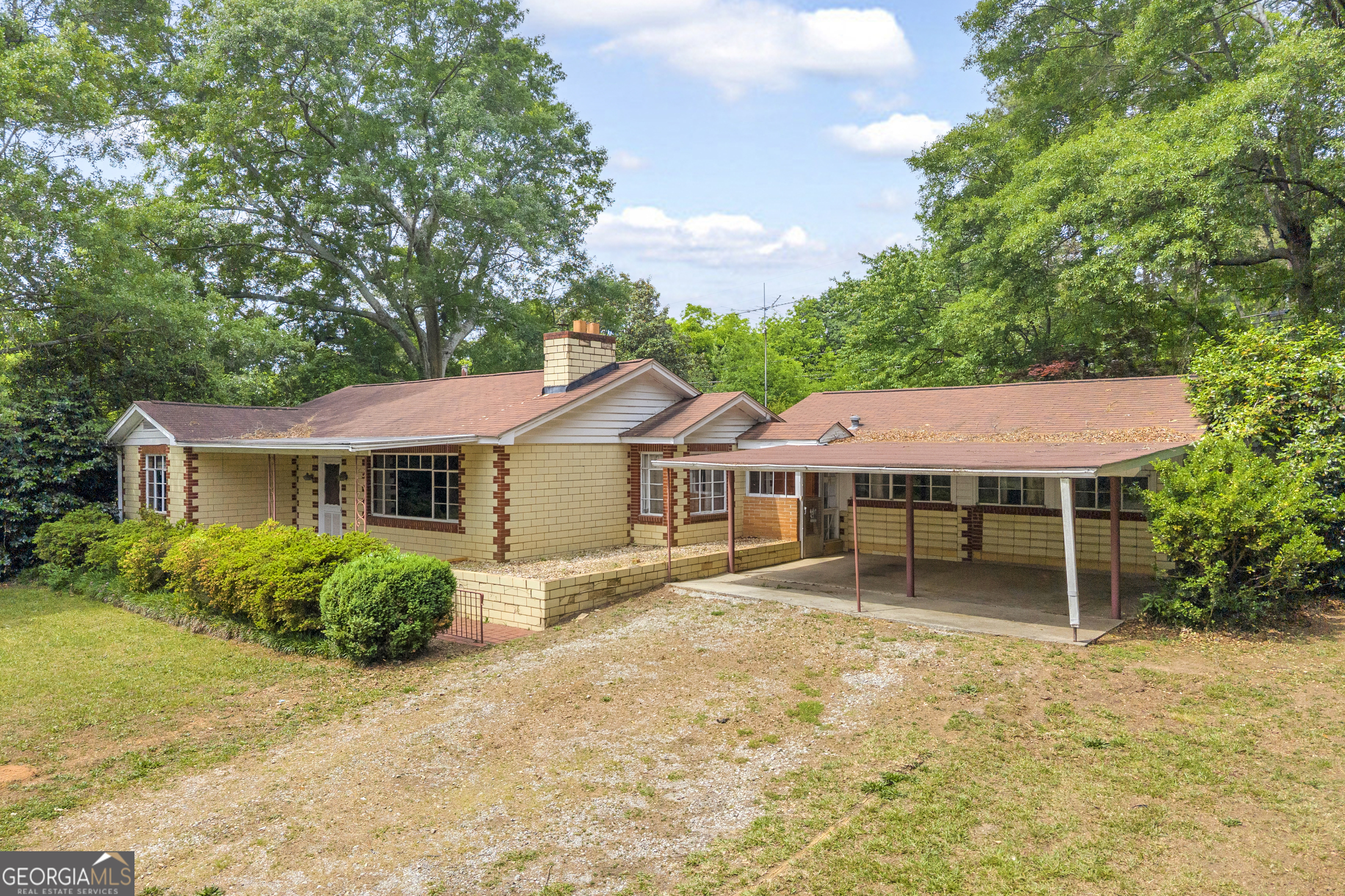 1751 Bowersville Street Royston GA 30662