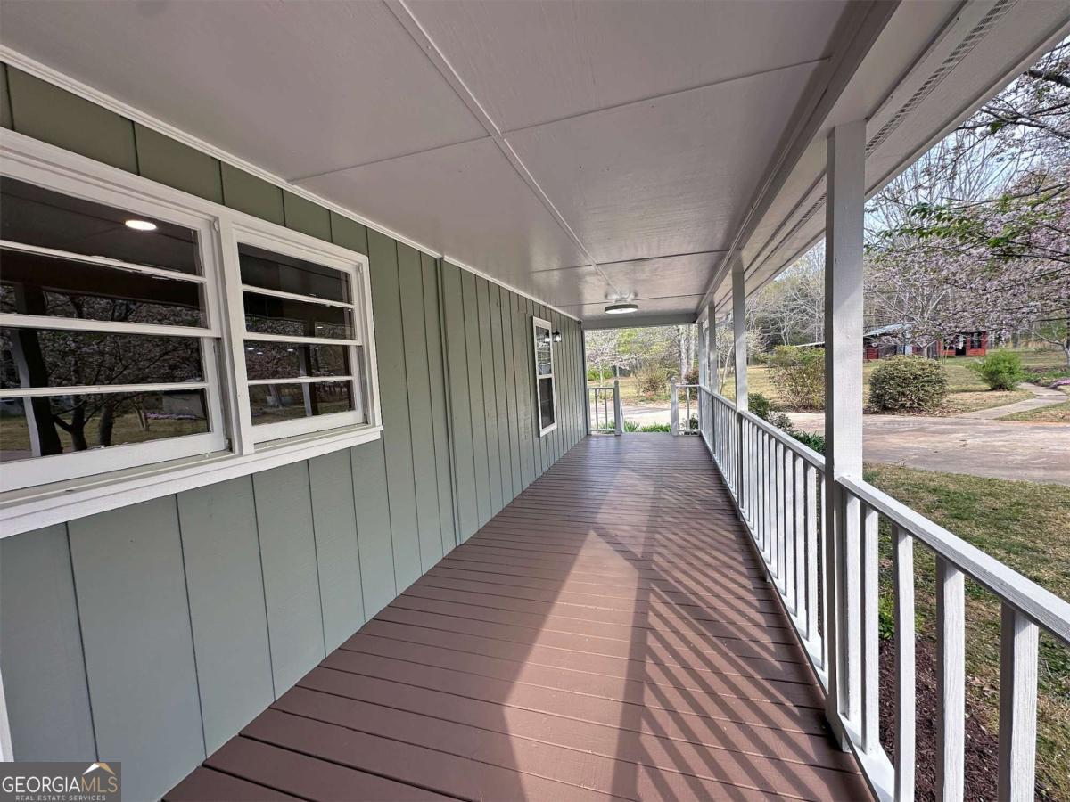 1104 Farm Road Colbert GA 30628