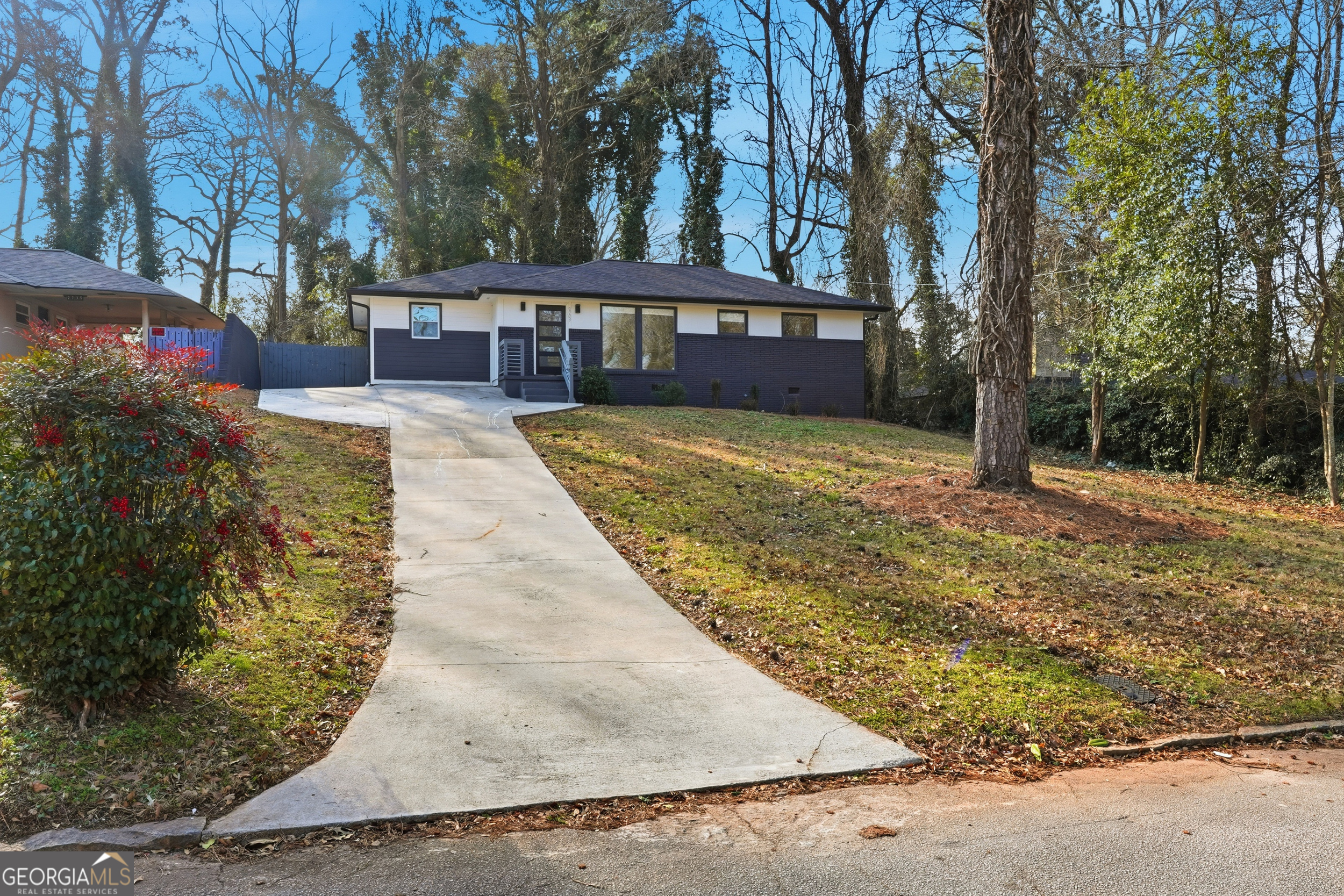 2703 Ellen Way Decatur GA 30032