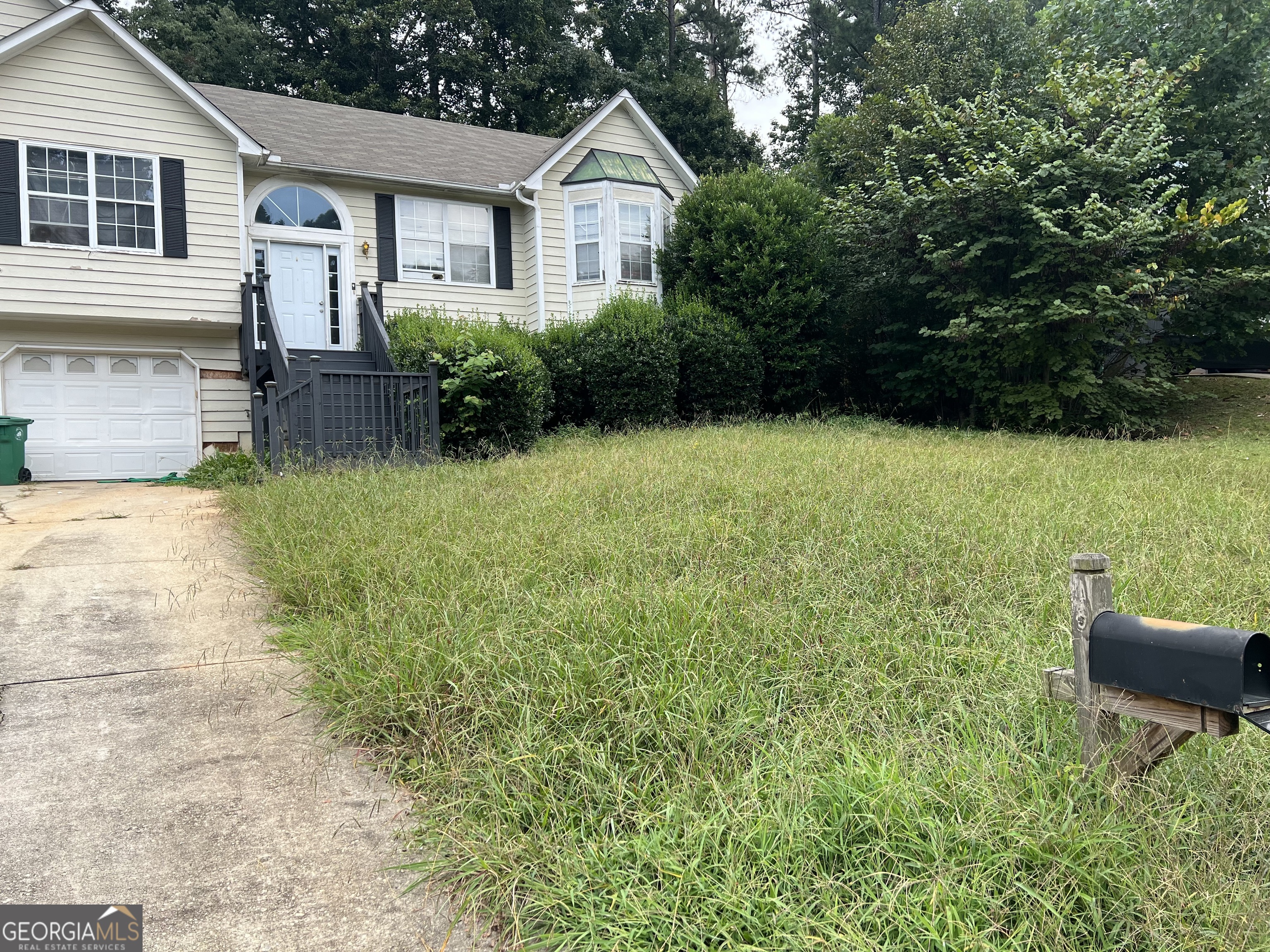 2323 Boulder Springs Drive Ellenwood GA 30294