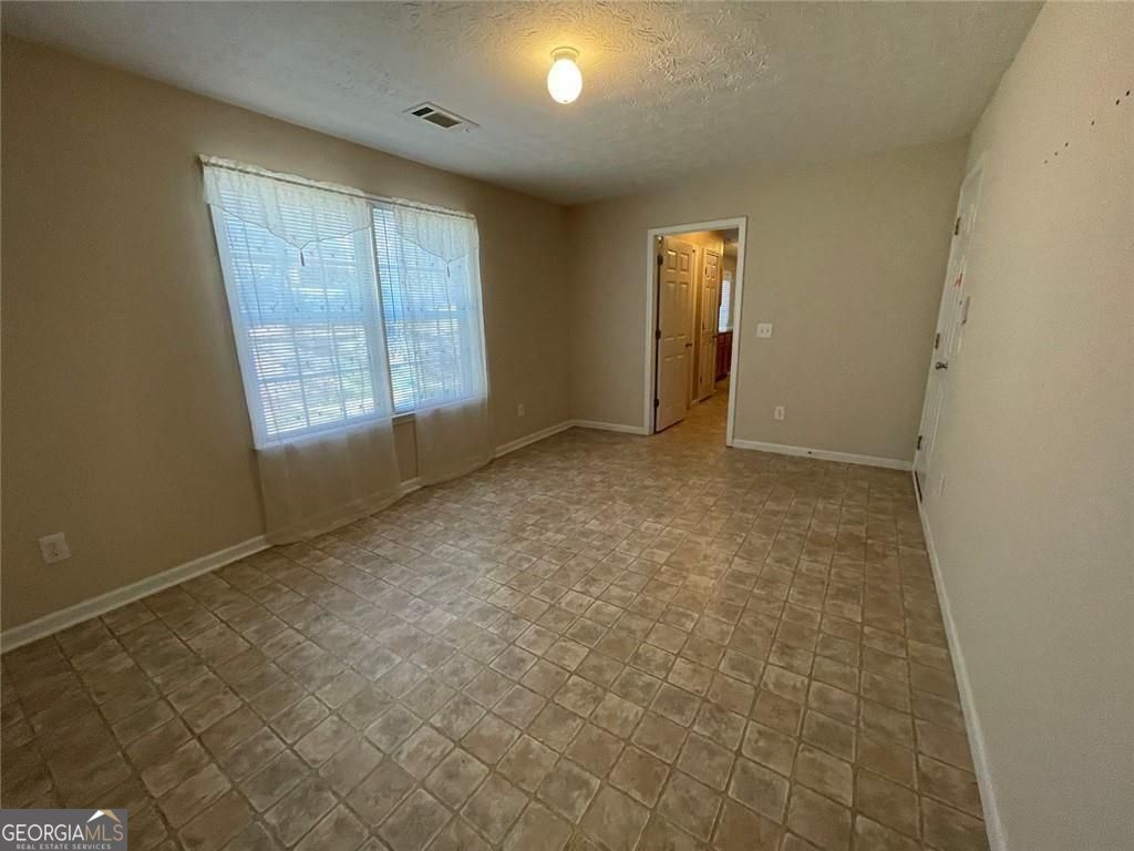 1391 Lakeview Parkway Villa Rica GA 30180