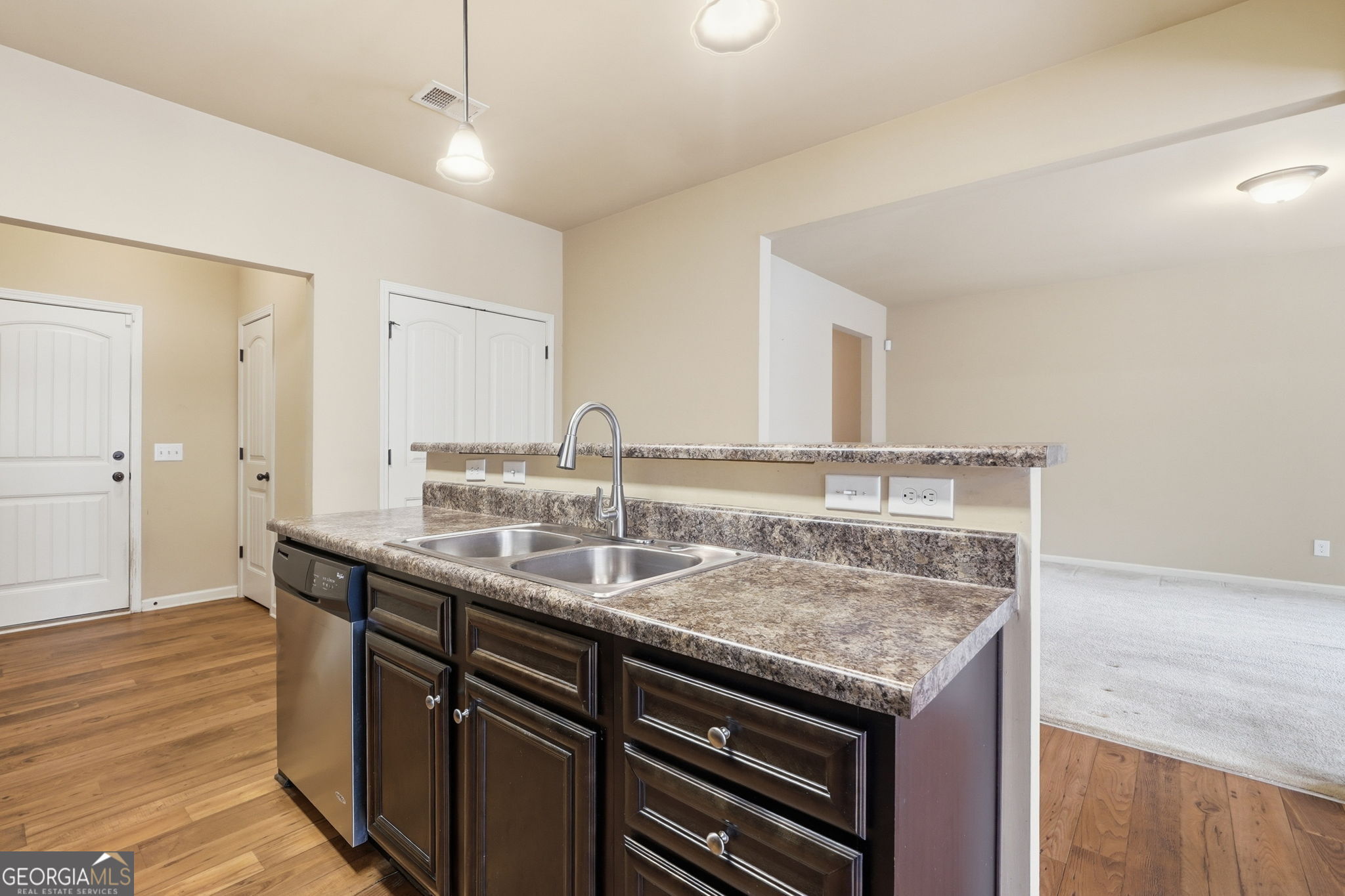 5105 Deepwater Cove Acworth GA 30101