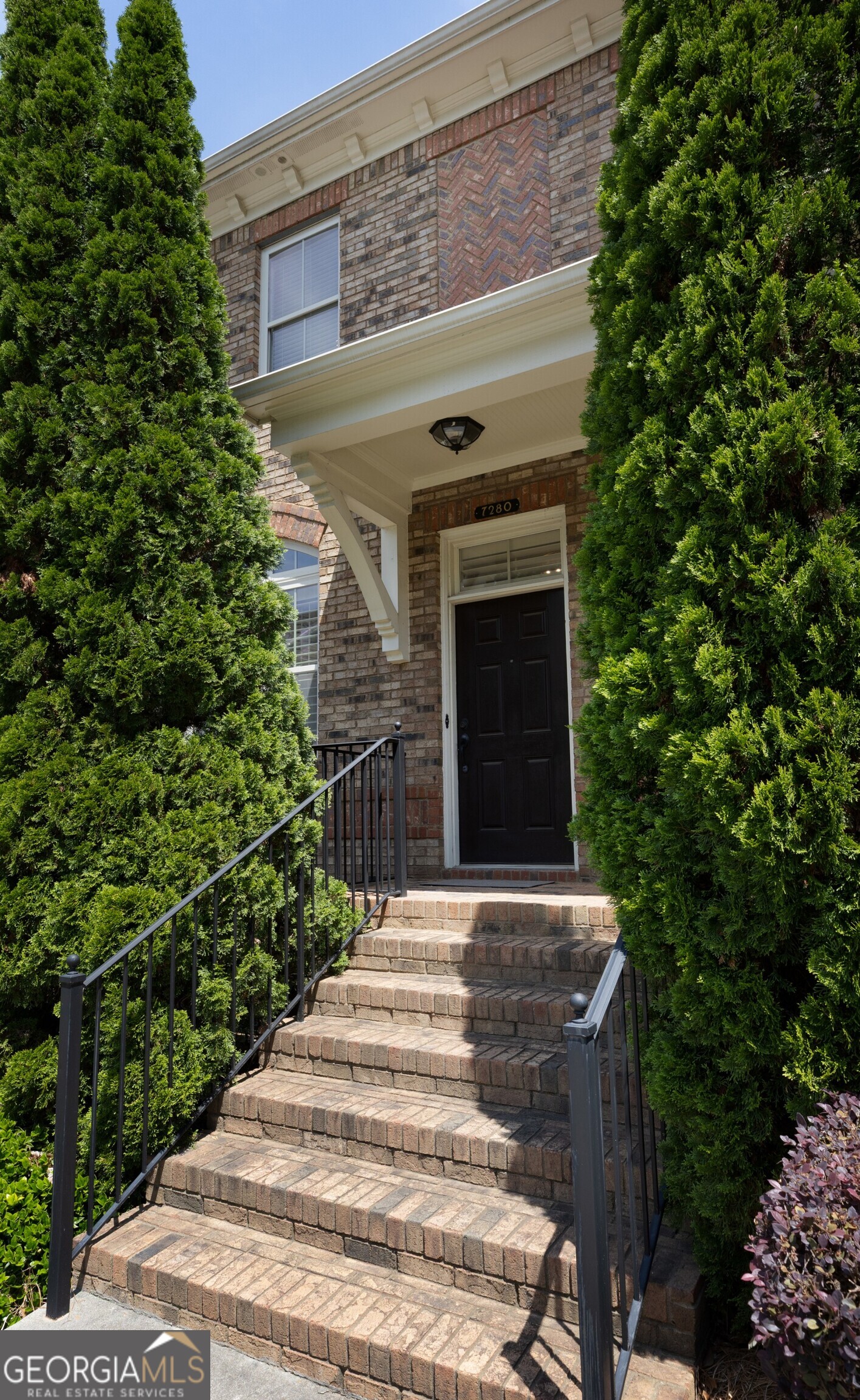 7280 Glisten Avenue Atlanta GA 30328