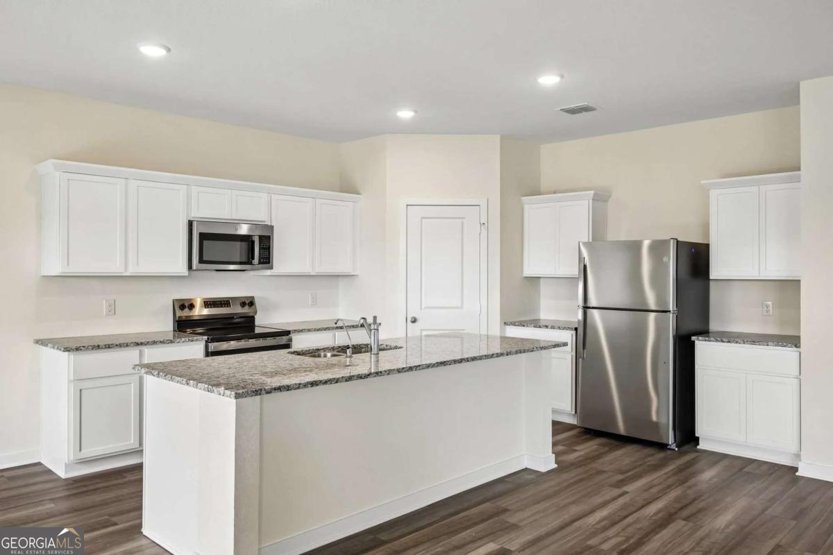 94 Heartland Drive Dallas GA 30157