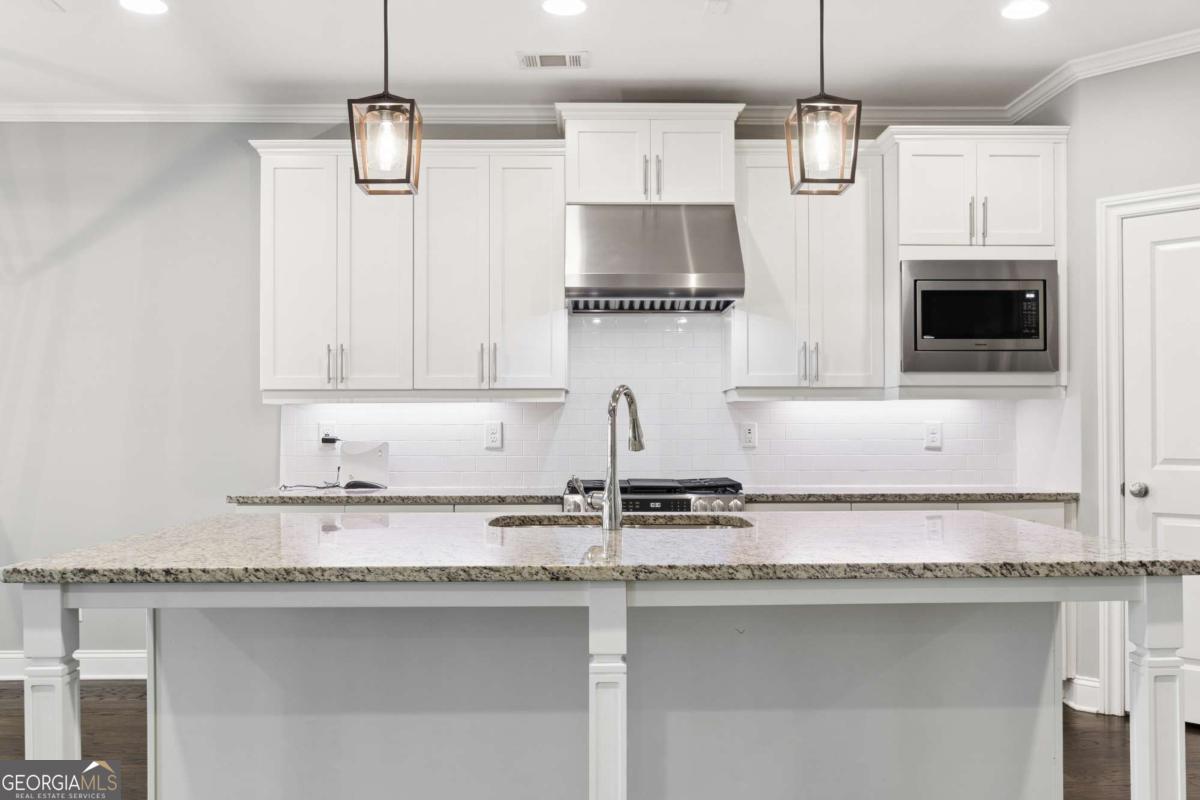 1056 Johnson Grove Atlanta GA 30318