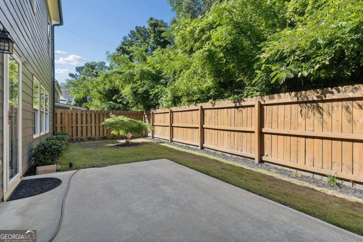 1056 Johnson Grove Atlanta GA 30318