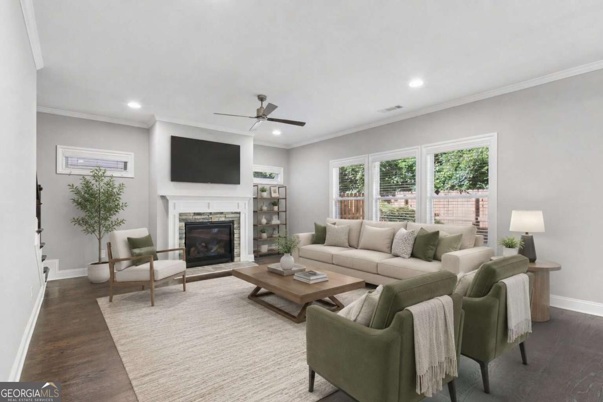 1056 Johnson Grove Atlanta GA 30318