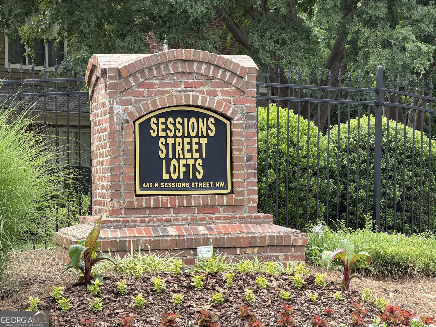 445 N Sessions Street NW Marietta GA 30060
