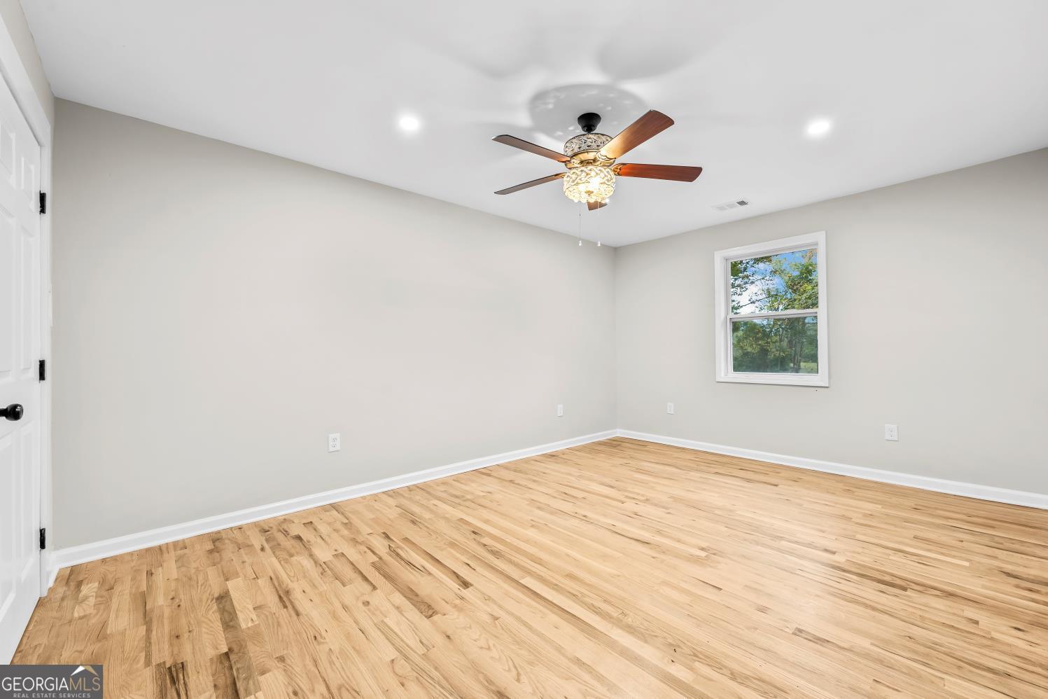 420 W Richland Avenue Greensboro GA 30642