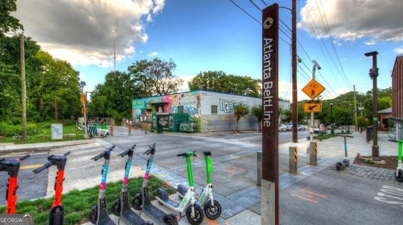 196 Reinhardt Street SE Atlanta GA 30312