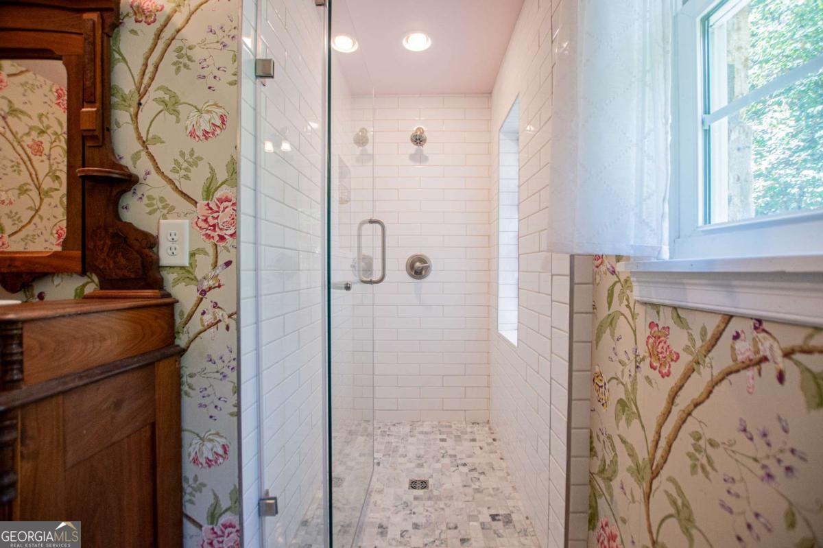 8503 Price Avenue Douglasville GA 30134