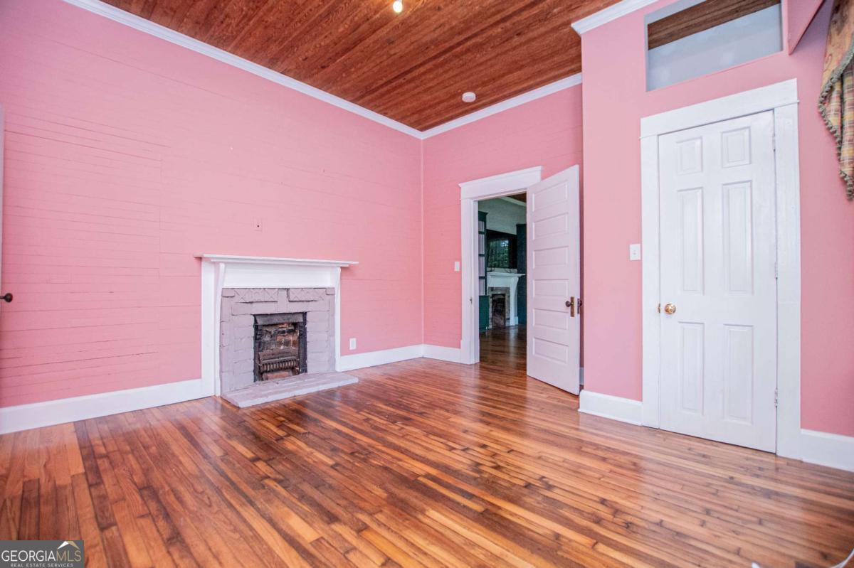 8503 Price Avenue Douglasville GA 30134