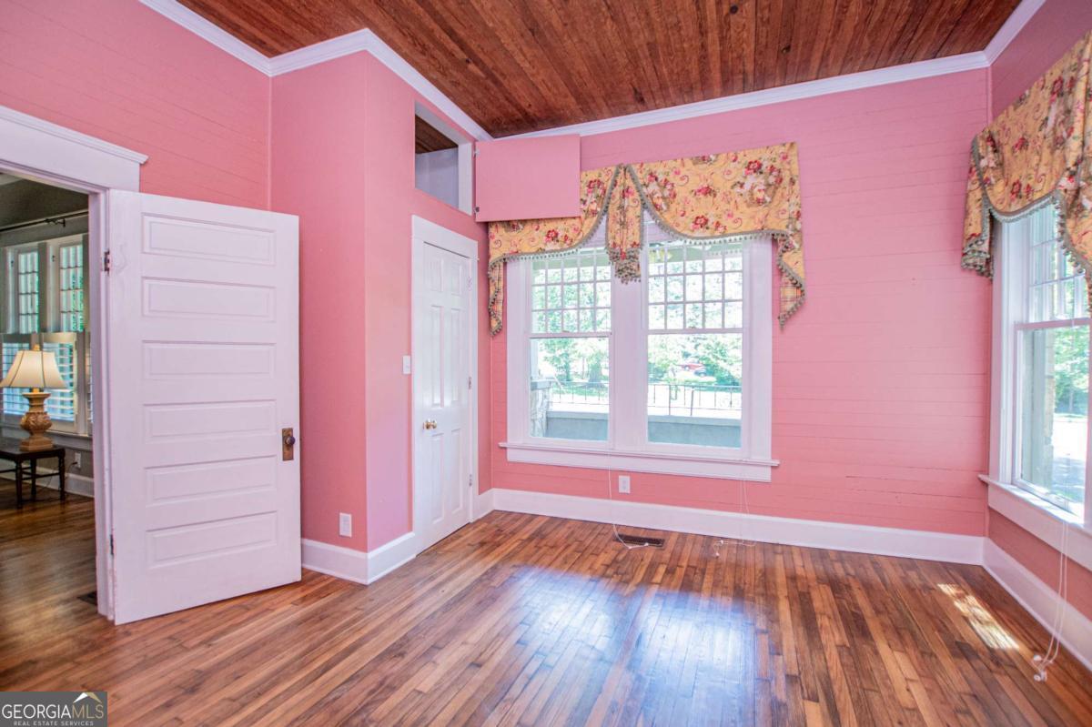 8503 Price Avenue Douglasville GA 30134