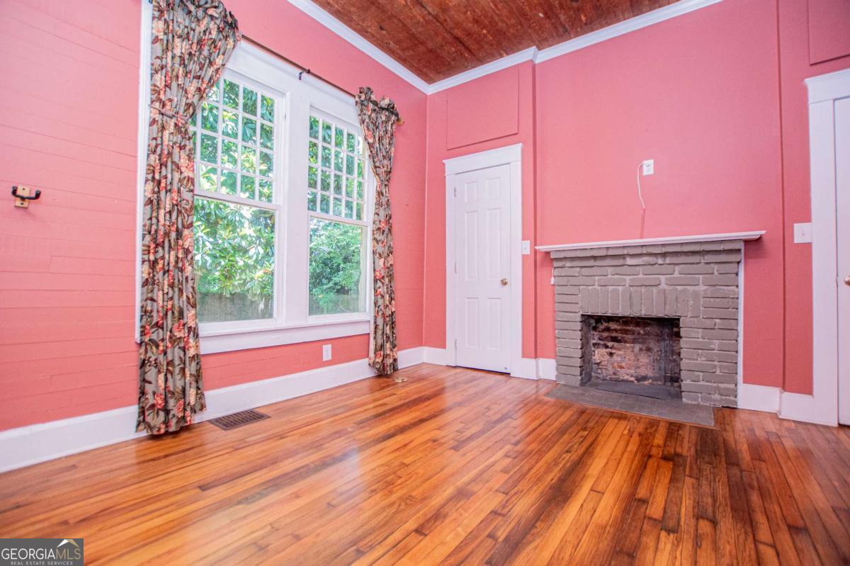 8503 Price Avenue Douglasville GA 30134