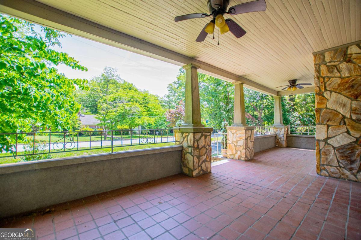 8503 Price Avenue Douglasville GA 30134