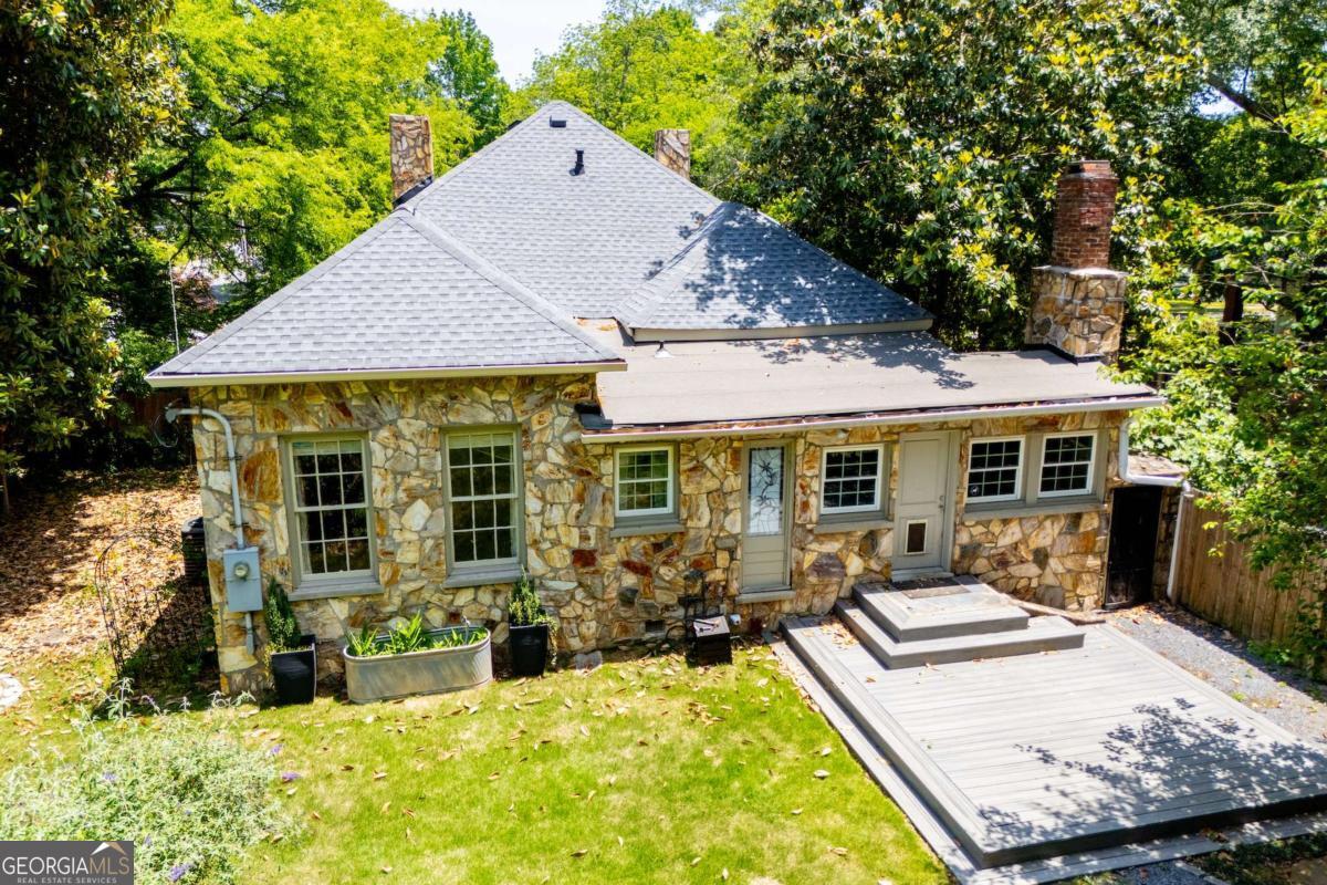 8503 Price Avenue Douglasville GA 30134