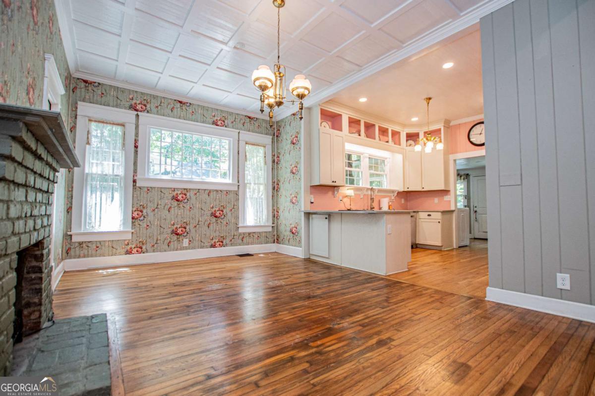 8503 Price Avenue Douglasville GA 30134