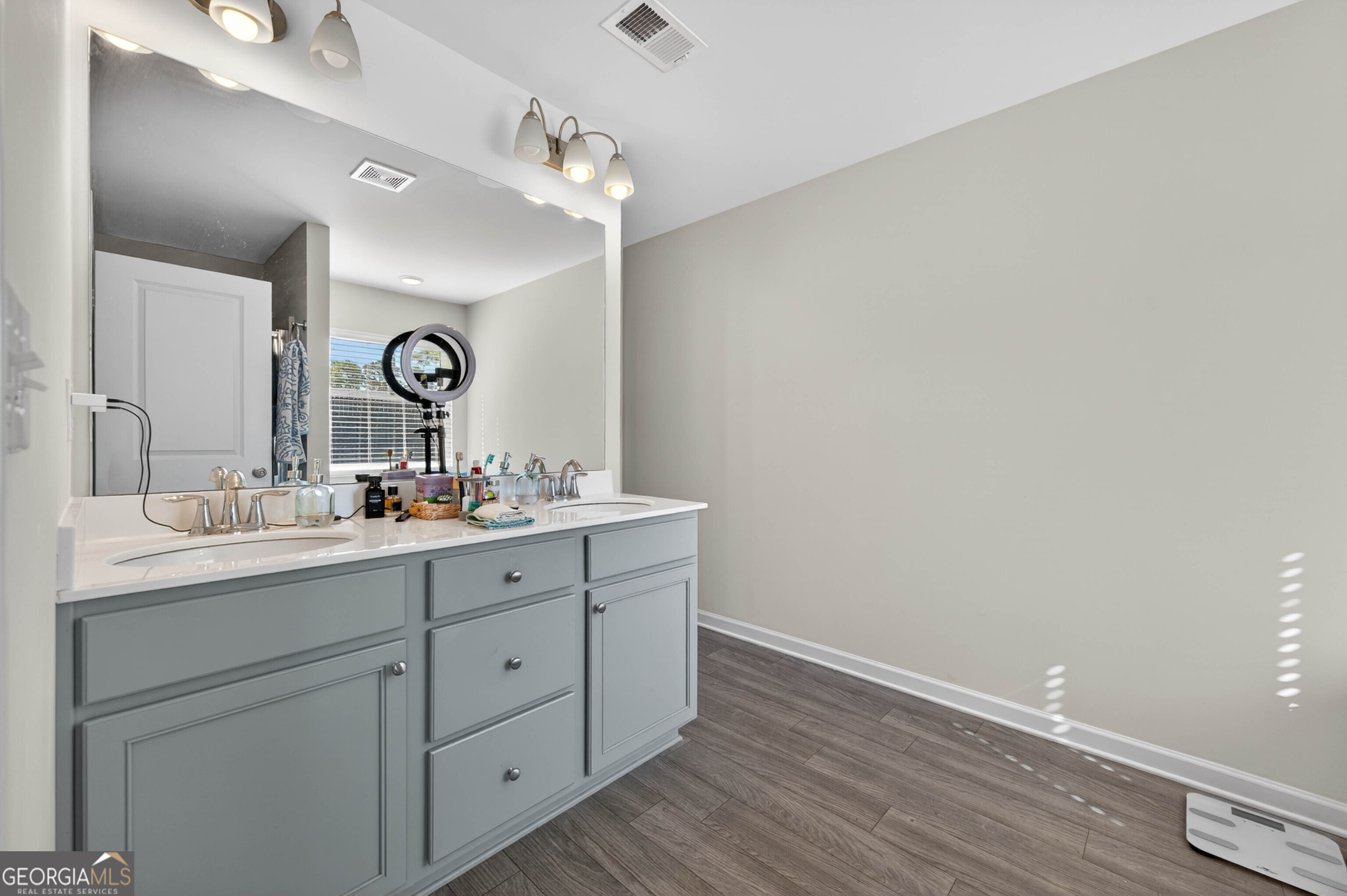 252 Regent Park Hoschton GA 30548