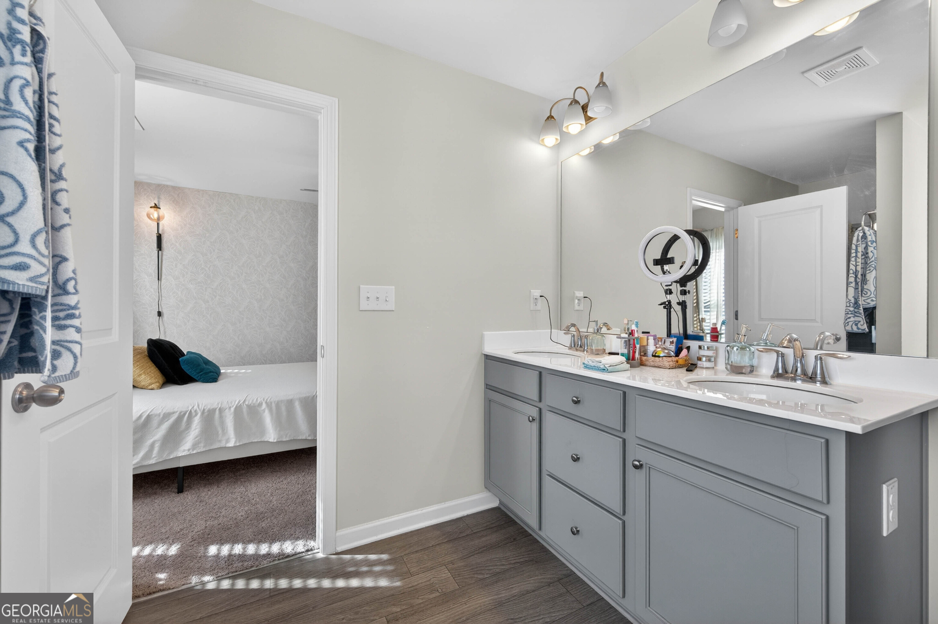 252 Regent Park Hoschton GA 30548