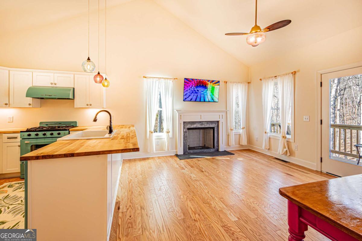 1415 Calhoun Road Dahlonega GA 30533