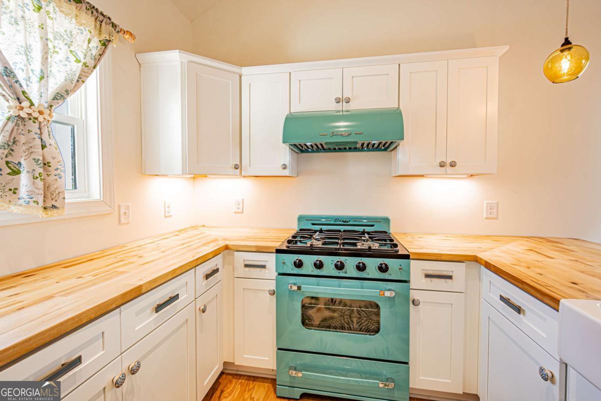 1415 Calhoun Road Dahlonega GA 30533
