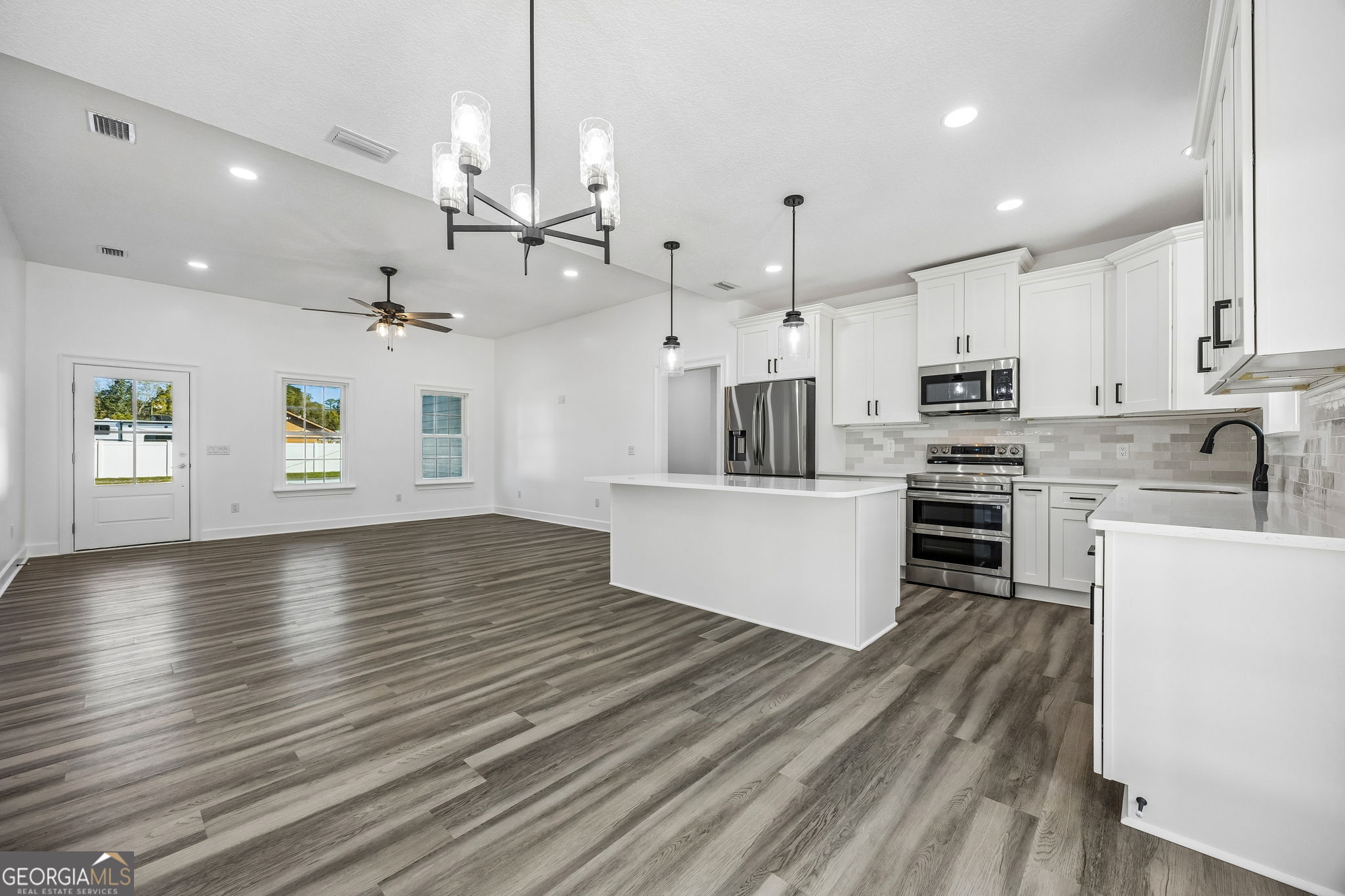 110 Robinson Street Folkston GA 31537