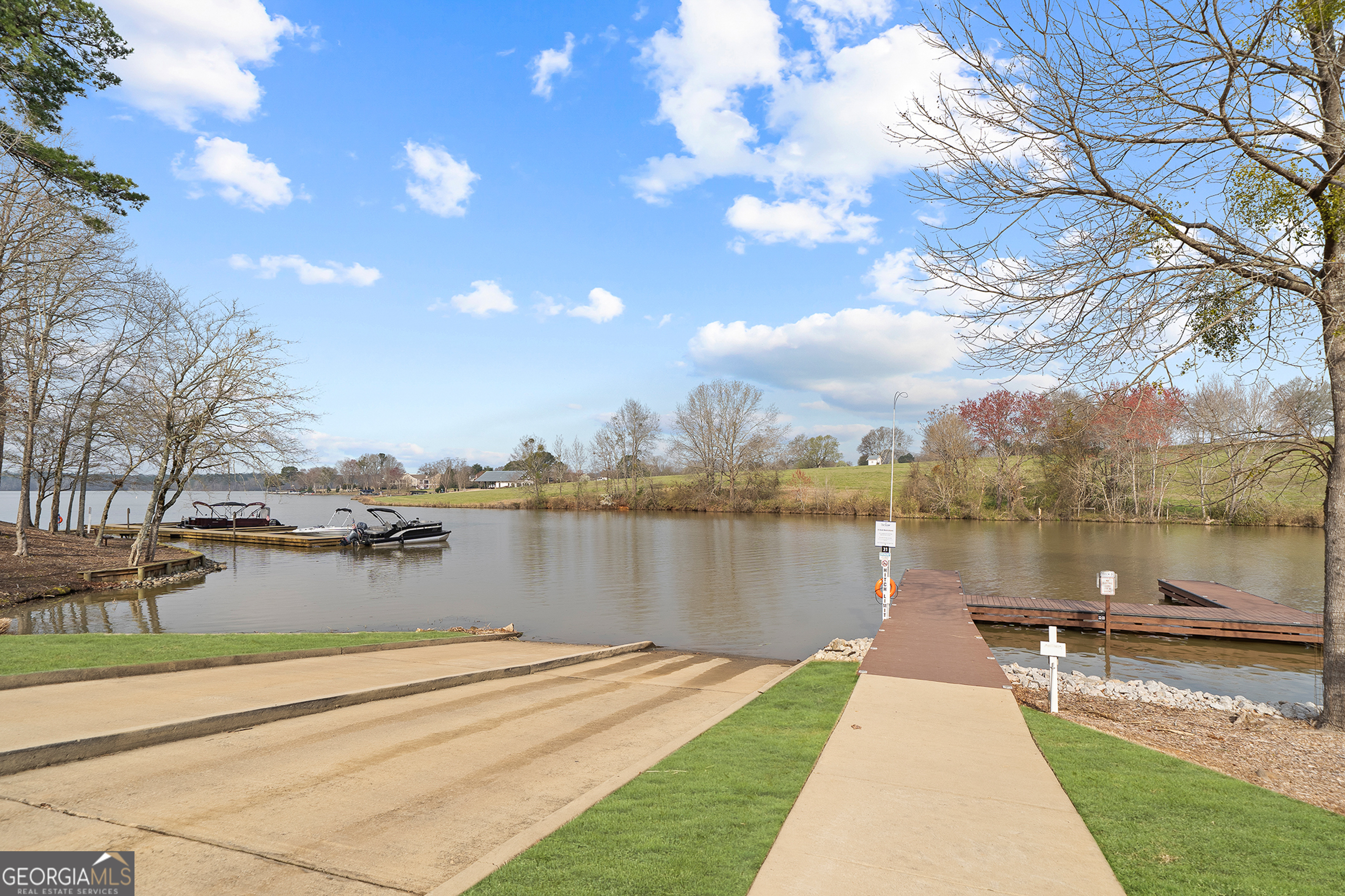 1311 Water Front Road Greensboro GA 30642