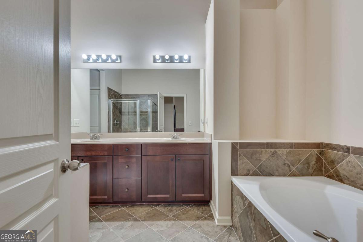 9005 Woodland Trail Alpharetta GA 30009