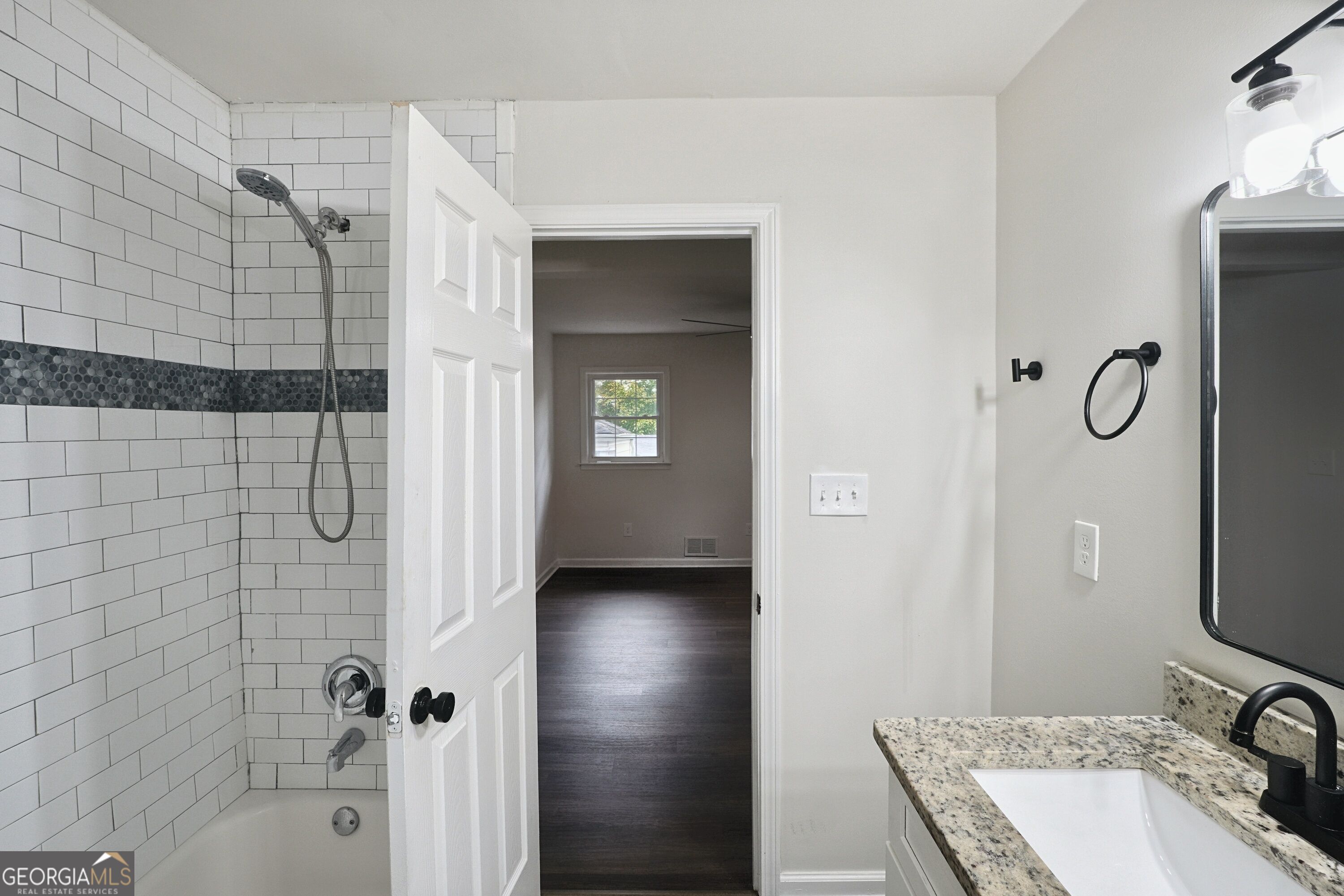 1410 Graymont Drive SW Atlanta GA 30310