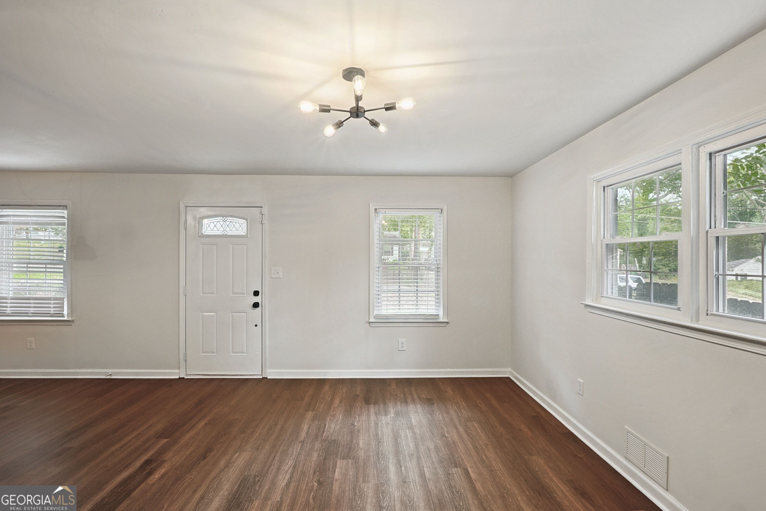 1410 Graymont Drive SW Atlanta GA 30310