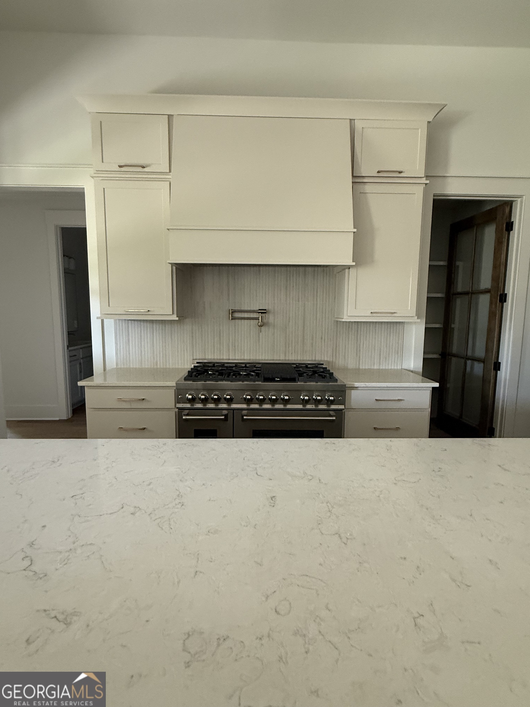 1091 Sunset Bluff Greensboro GA 30642