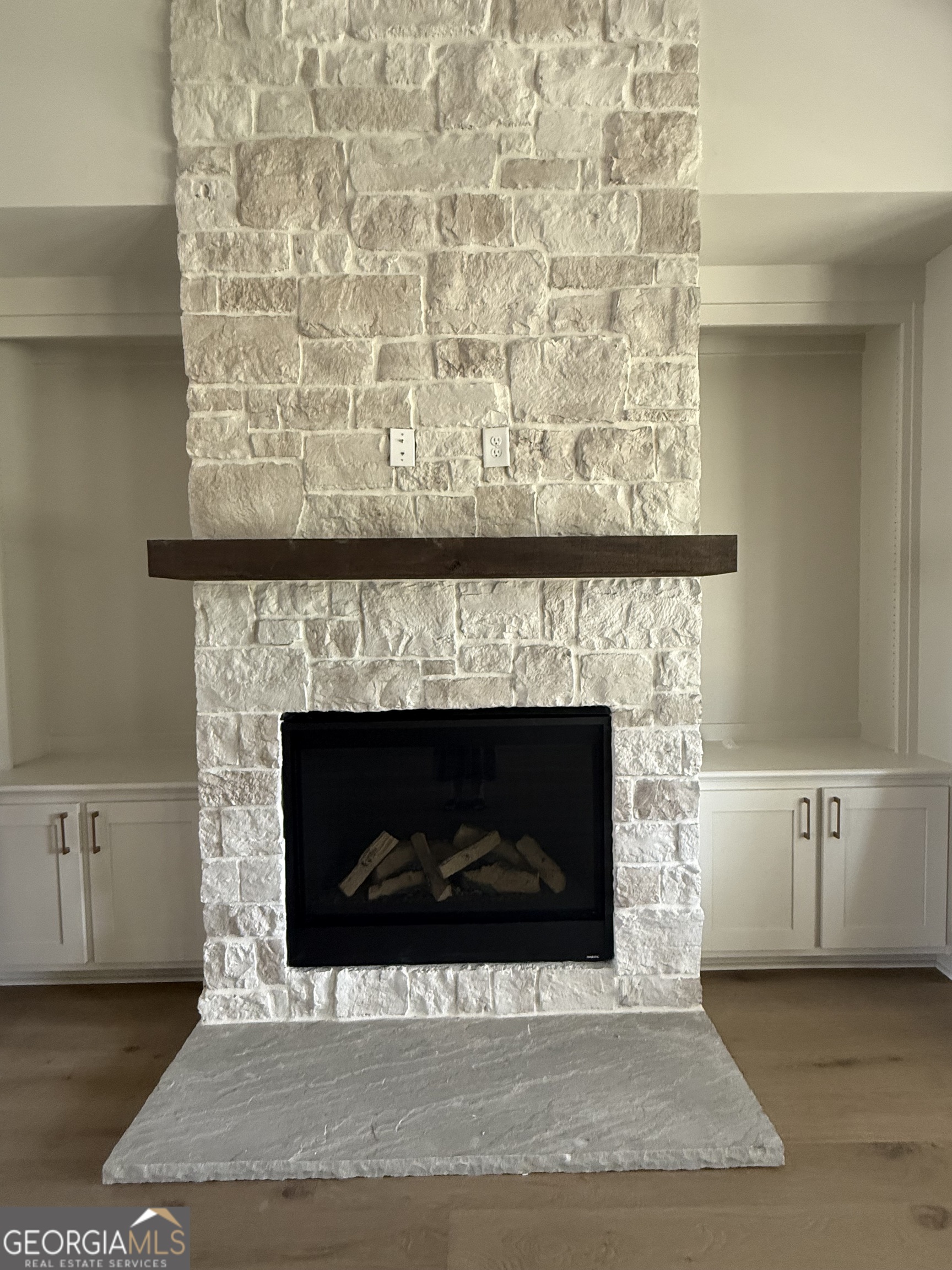 1091 Sunset Bluff Greensboro GA 30642