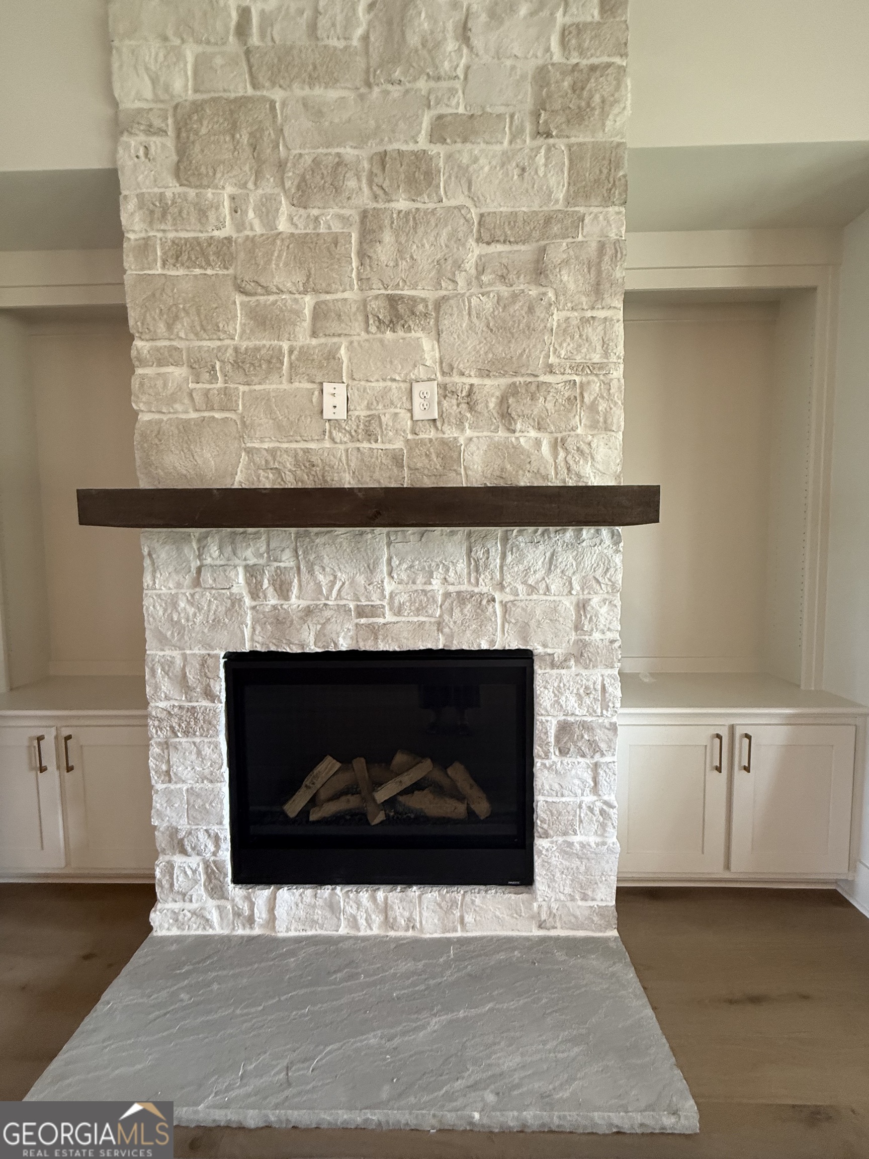 1091 Sunset Bluff Greensboro GA 30642