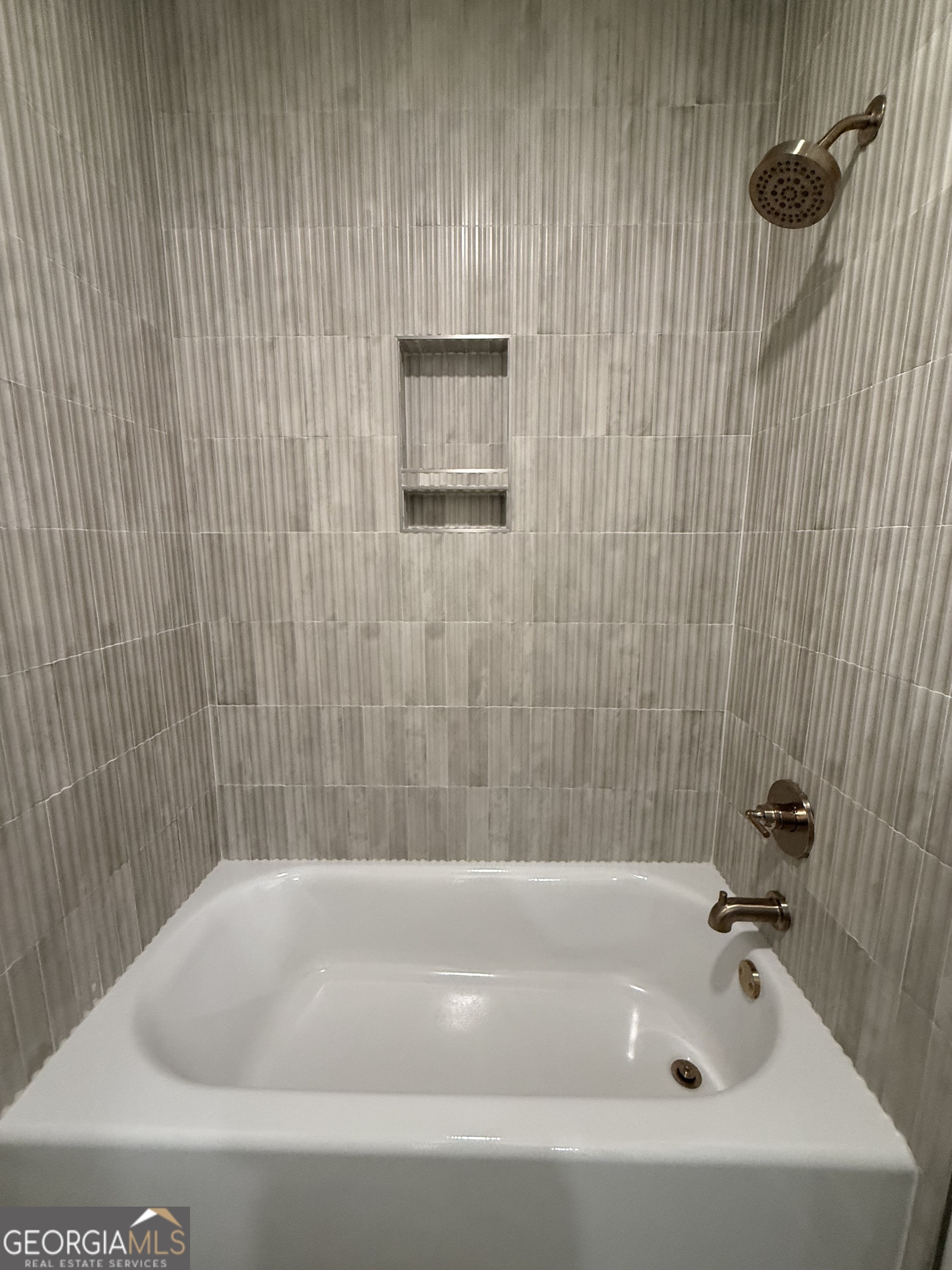 1091 Sunset Bluff Greensboro GA 30642
