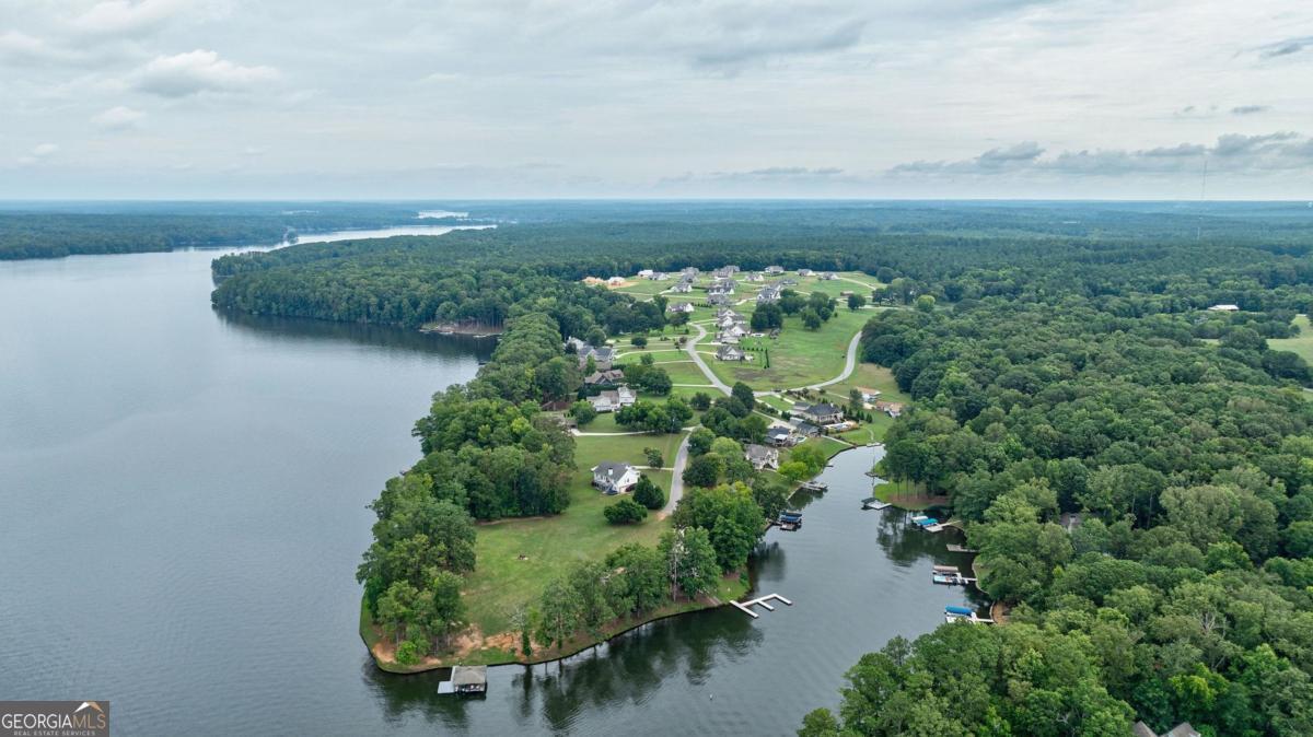 1091 Sunset Bluff Greensboro GA 30642