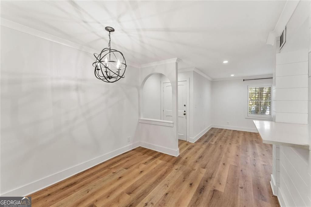 143 Amherst Place NW Atlanta GA 30327