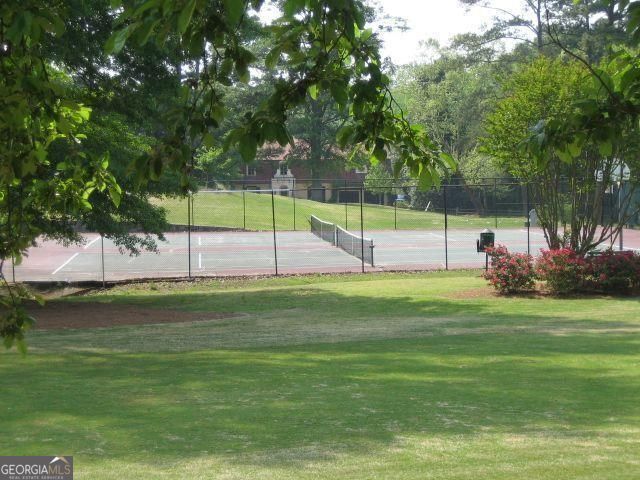 143 Amherst Place NW Atlanta GA 30327