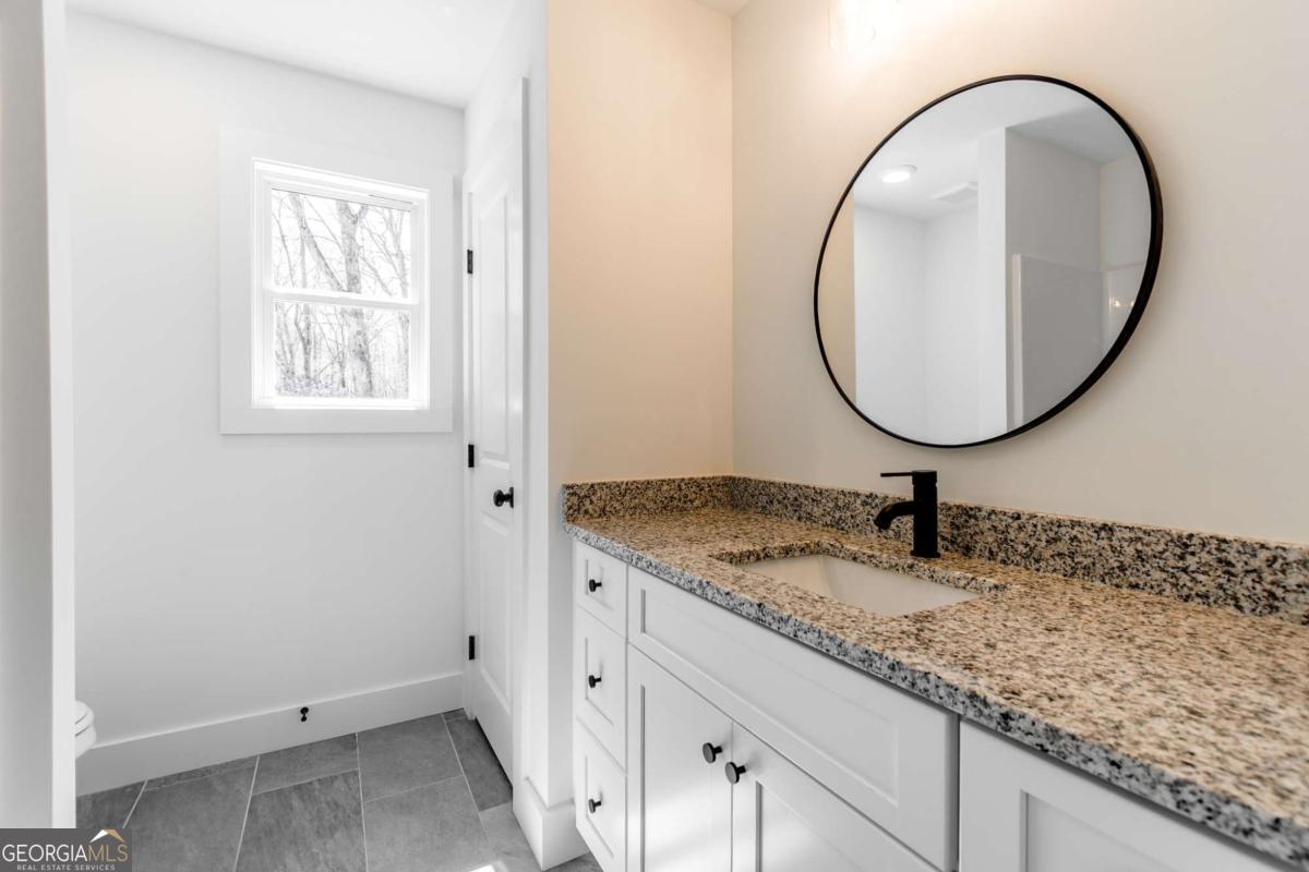 7603 Beachwood Drive Murrayville GA 30564