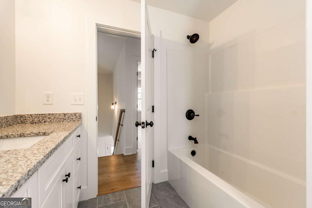 7603 Beachwood Drive Murrayville GA 30564