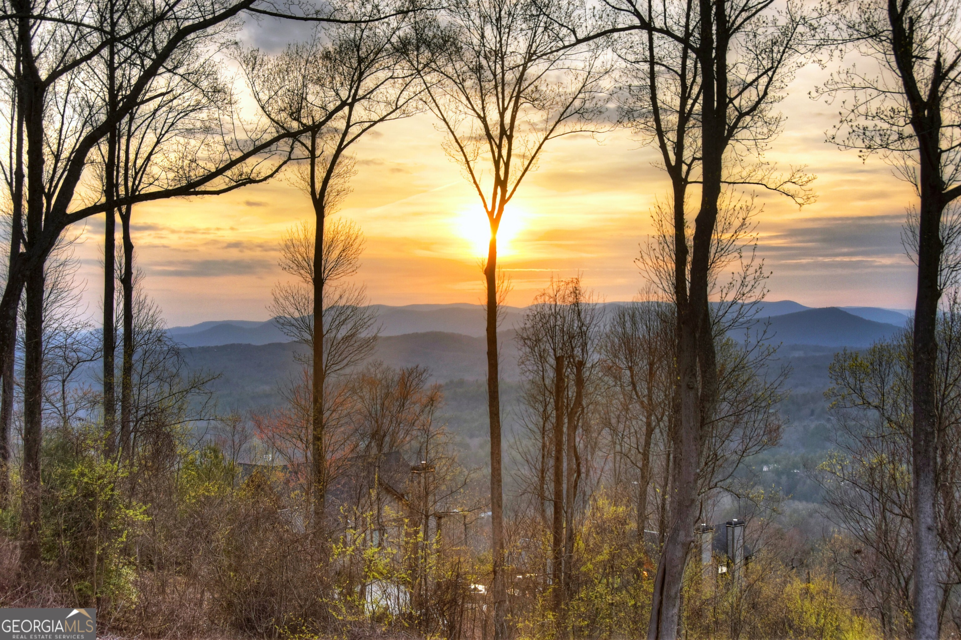 472 Overlook Drive Blue Ridge GA 30513
