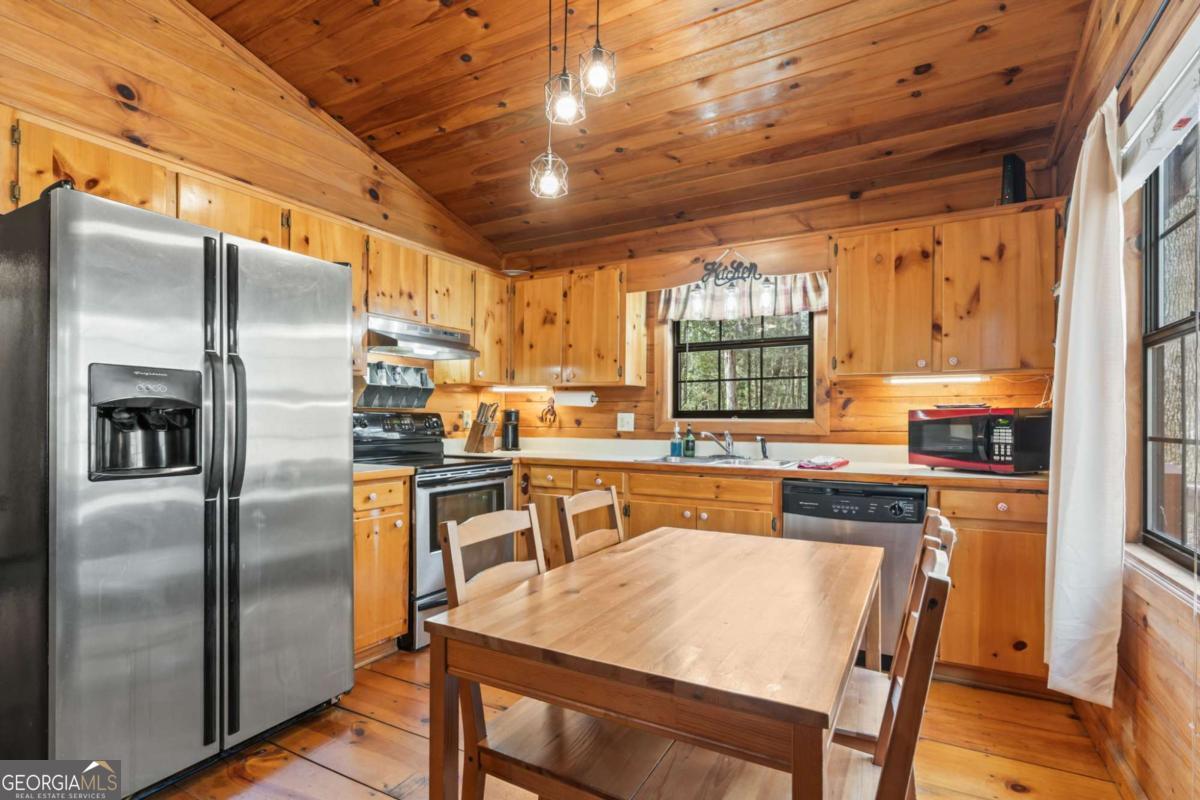 159 Pack Creek Road Blue Ridge GA 30513