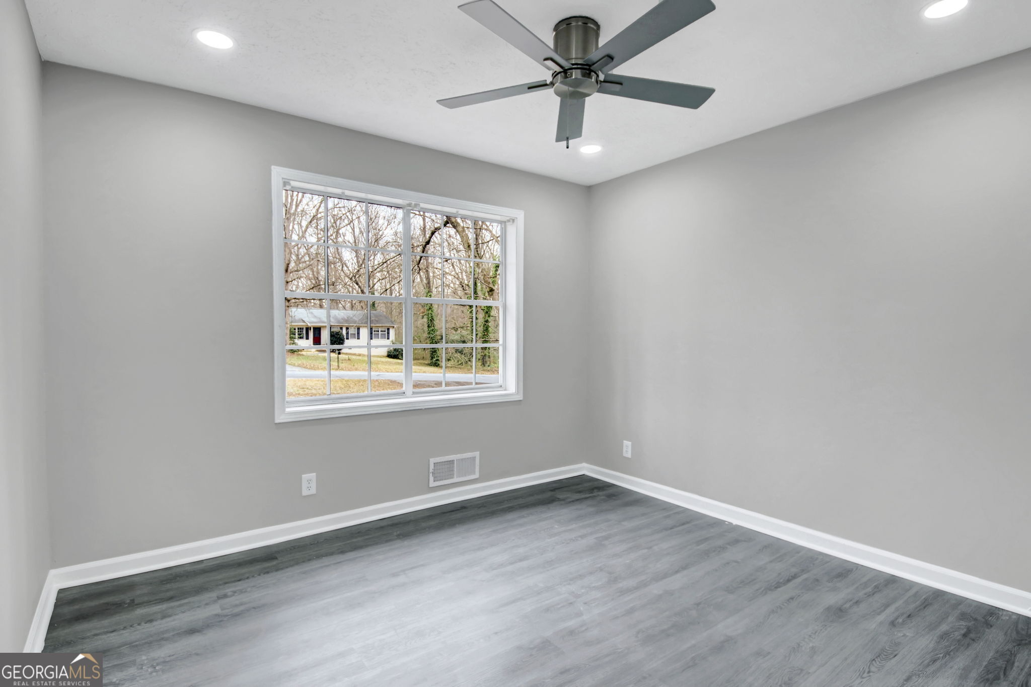 368 Nottingham Way SW Marietta GA 30064
