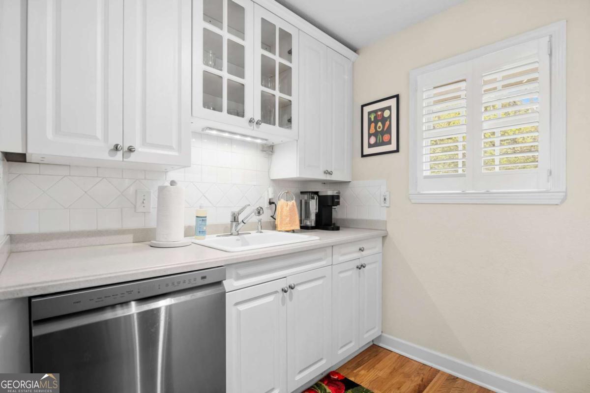 1879 Johnson Road NE Atlanta GA 30306