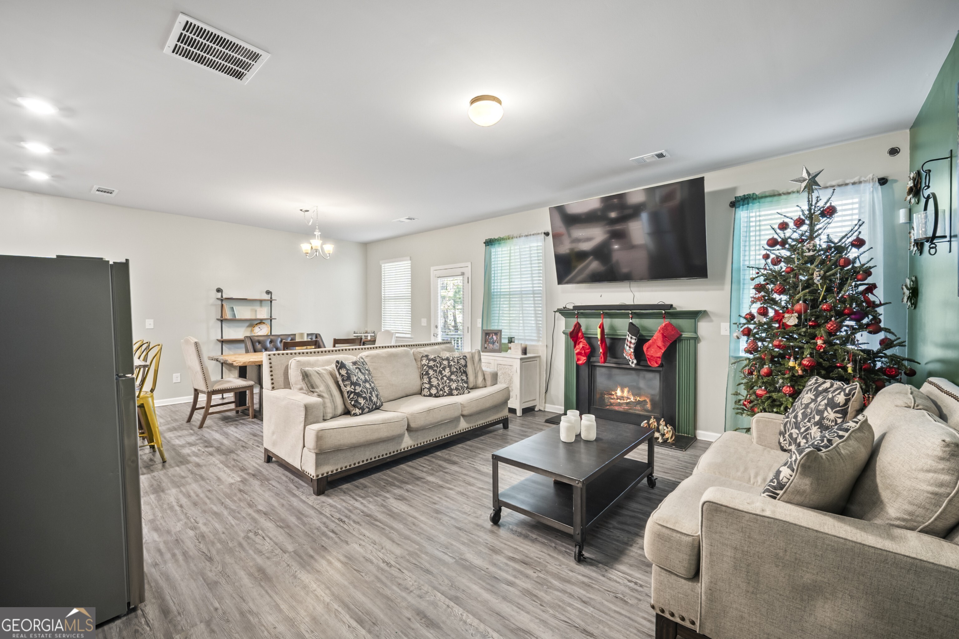 315 Pinewood Drive Woodstock GA 30189