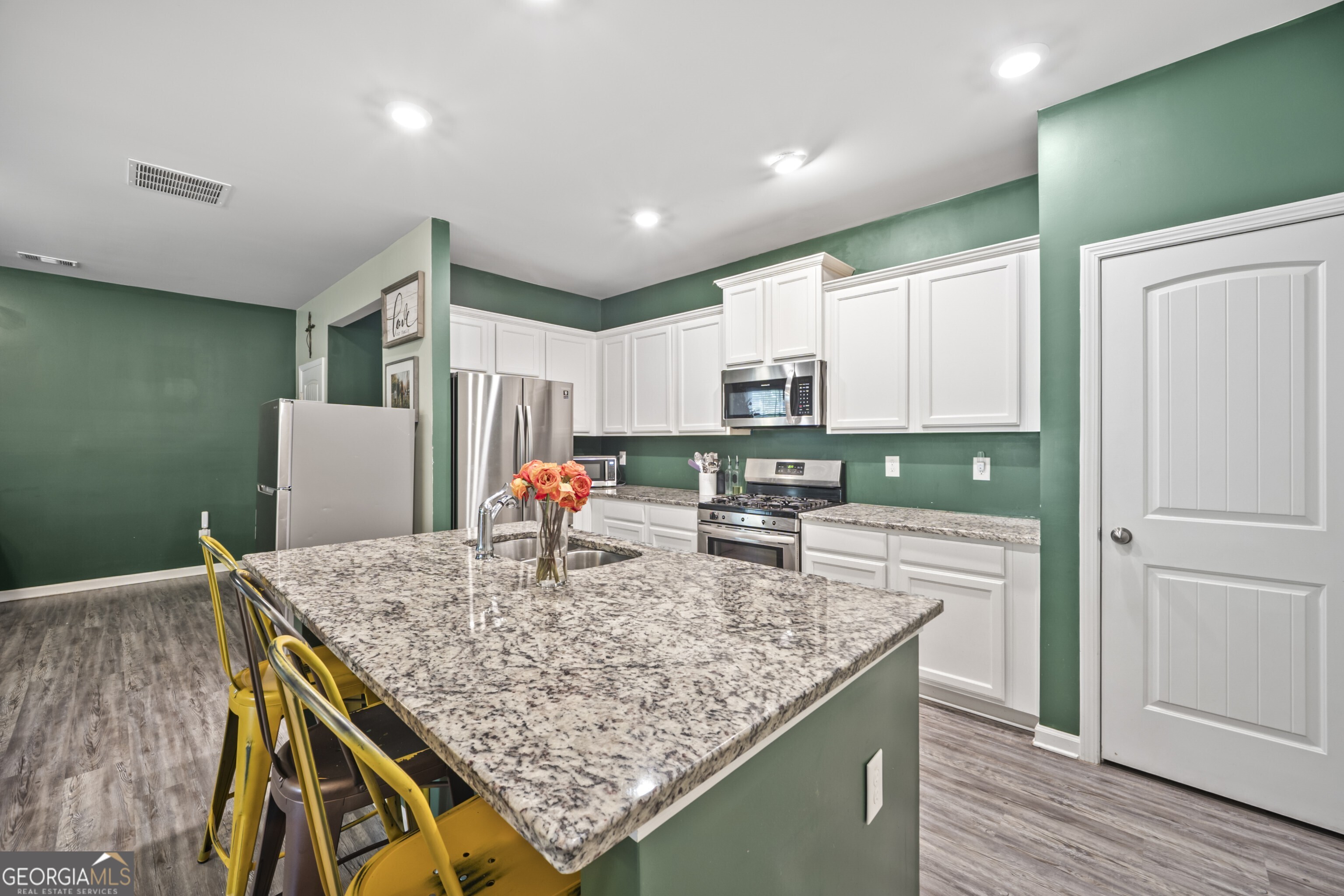 315 Pinewood Drive Woodstock GA 30189