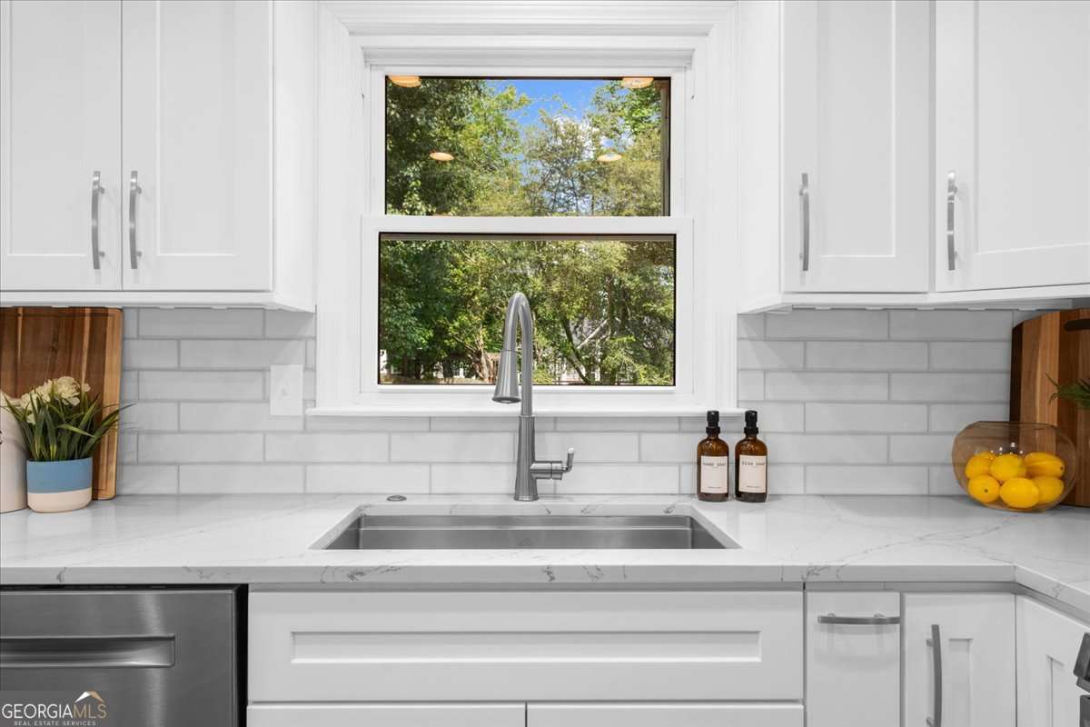 5500 Hillgate Crossing Johns Creek GA 30005