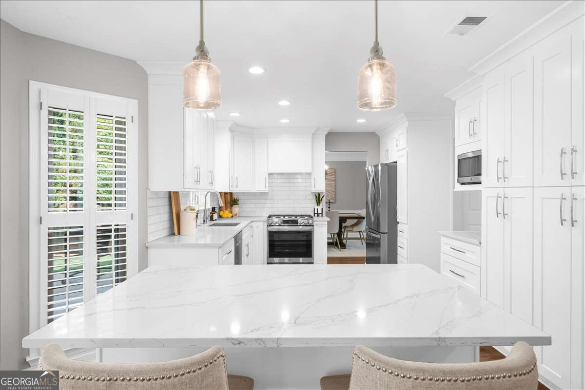 5500 Hillgate Crossing Johns Creek GA 30005