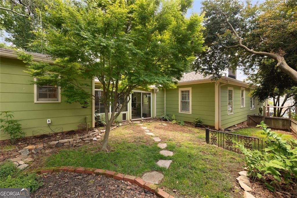 856 Woodland Avenue Atlanta GA 30316