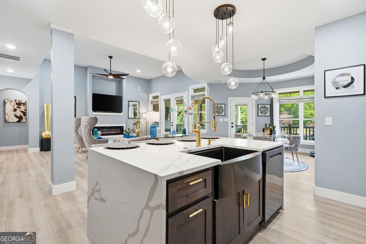 2021 Lakeview Parkway Villa Rica GA 30180