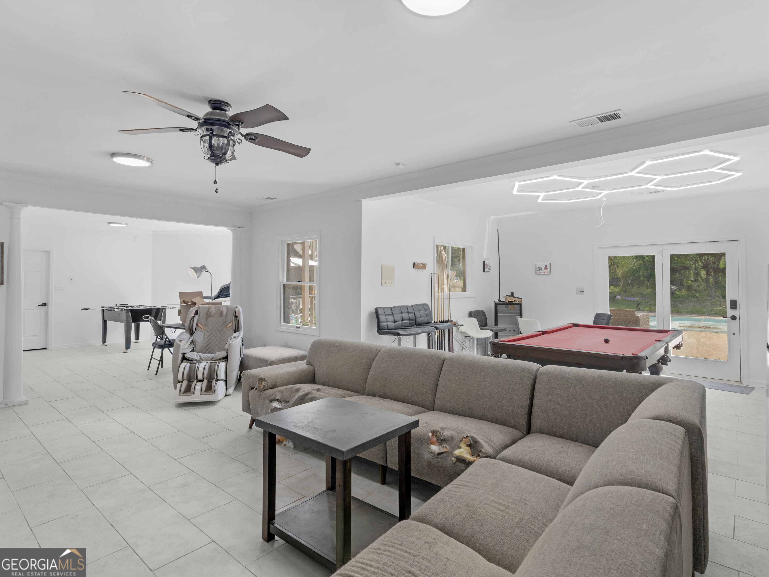 2033 Pine Forest Trail Jonesboro GA 30236